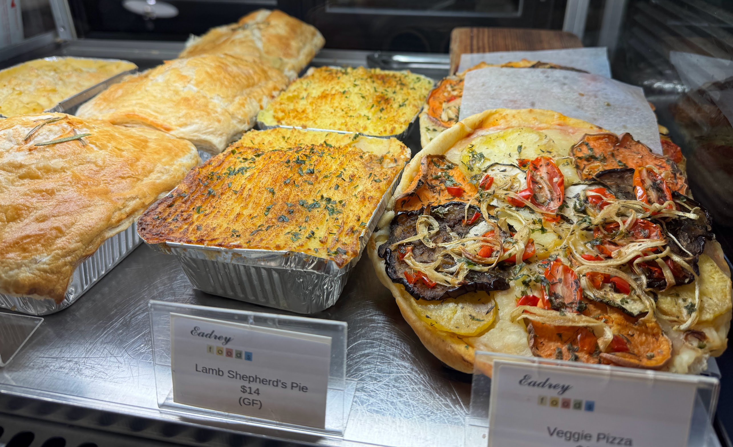 Simplify Meal Time with Prepared Foods & Meal Packages from Eadrey Foods!